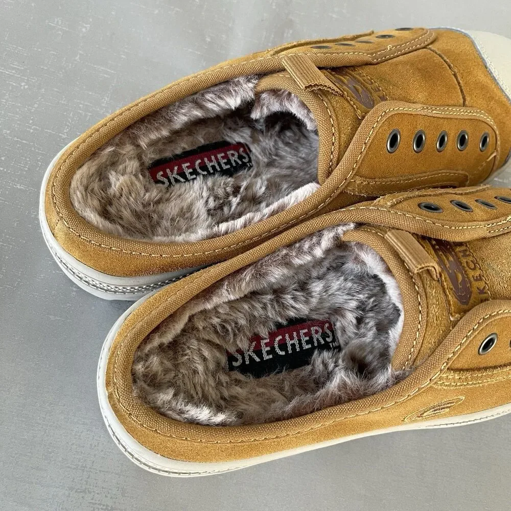 Skechers Suede Cozy Lug Sole Mule Sneakers Yellow Womens‎ 7.5 Slip On Shoes